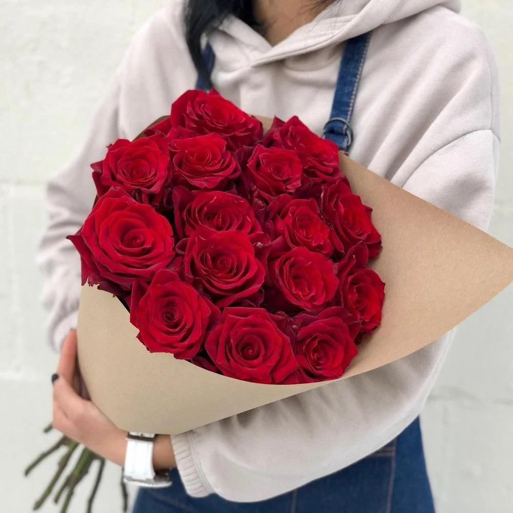 15 красных роз, изображение 2